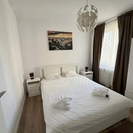 Lazy's Haven - Chic Escape In *