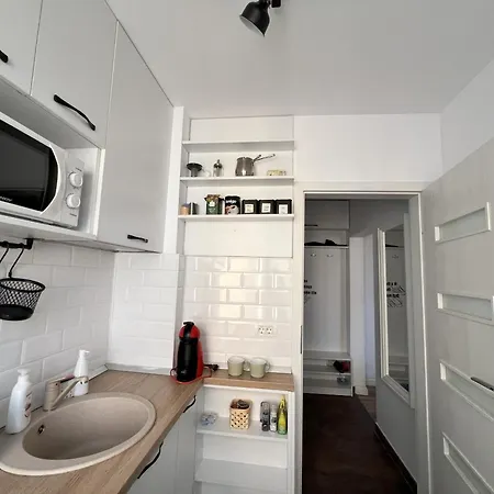 Lazy's Haven - Chic Escape In *