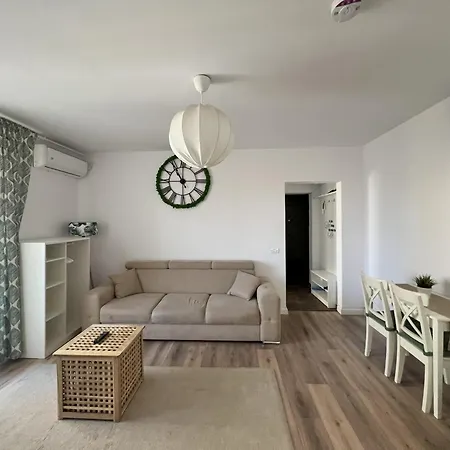 Lazy's Haven - Chic Escape In Daire *