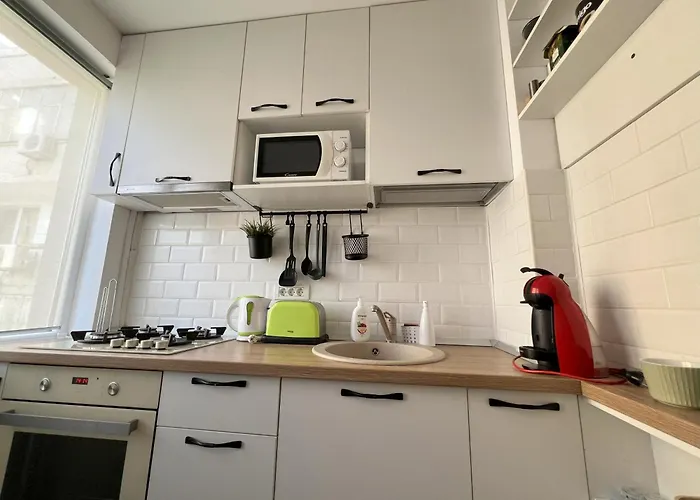 Apartament Lazy's Haven - Chic Escape In