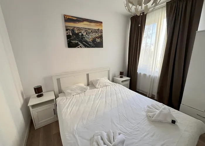 Апартаменти Lazy's Haven - Chic Escape In Бухарест